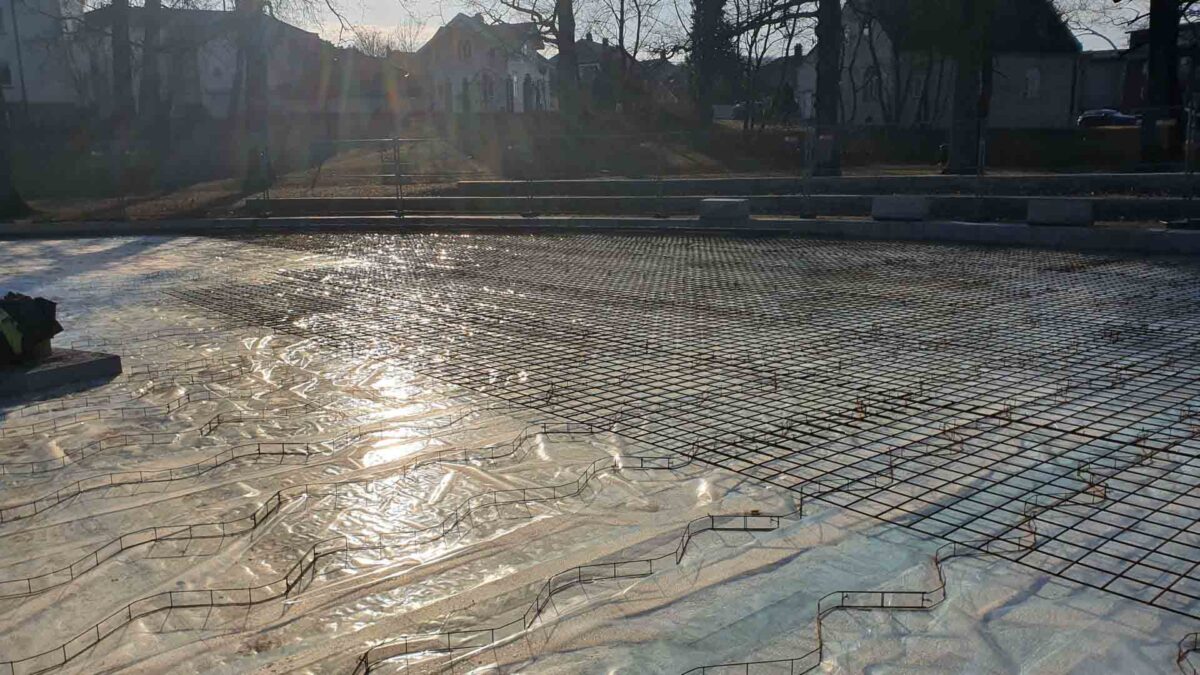 Lystlunden Park – Urban Utebane (2022) — Lystlunden Park 2022 – Kunstisbane i Horten